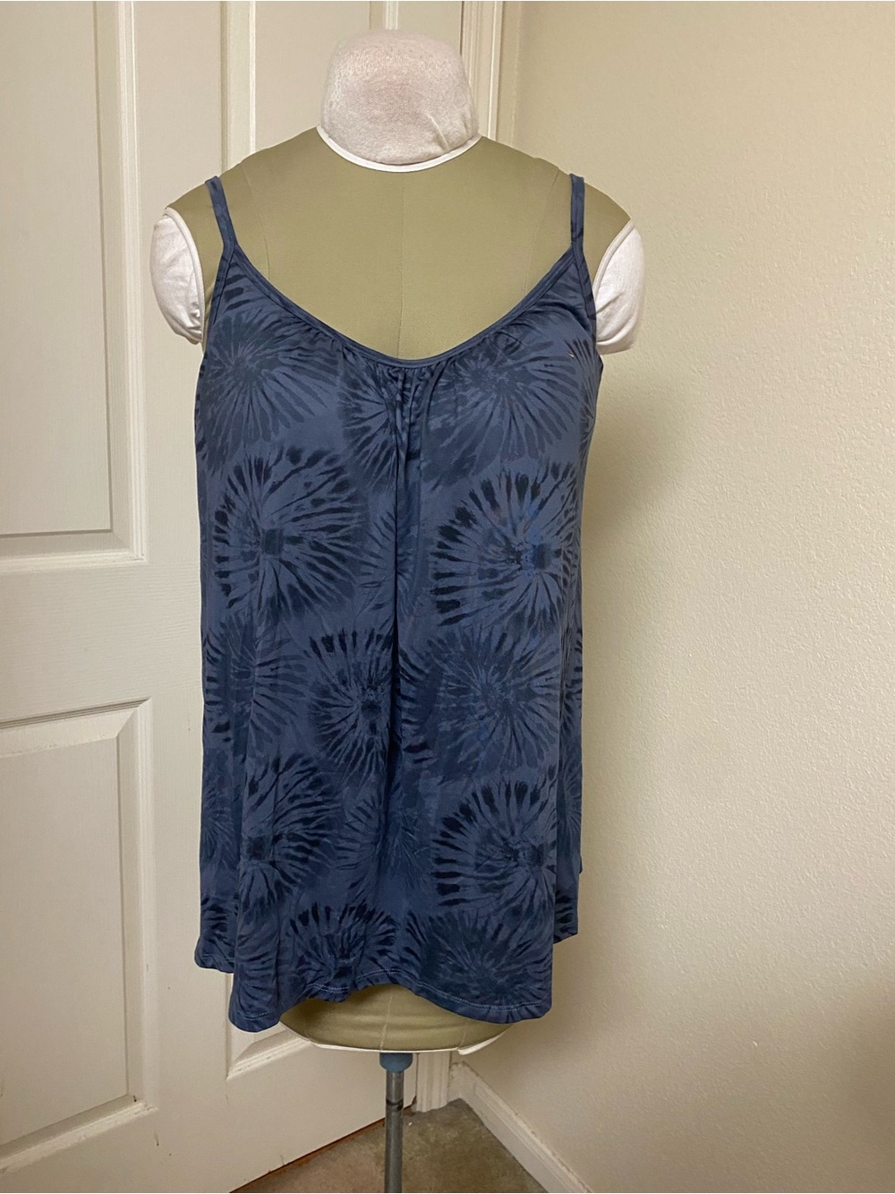 GrayBlue Tie-Dye Look Spaghetti Strap Tank Top with built in bra